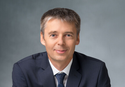 V anketě časopisu Konstrukce odpovídal ředitel společnosti a předseda představenstva Ing. Miloslav Lukeš