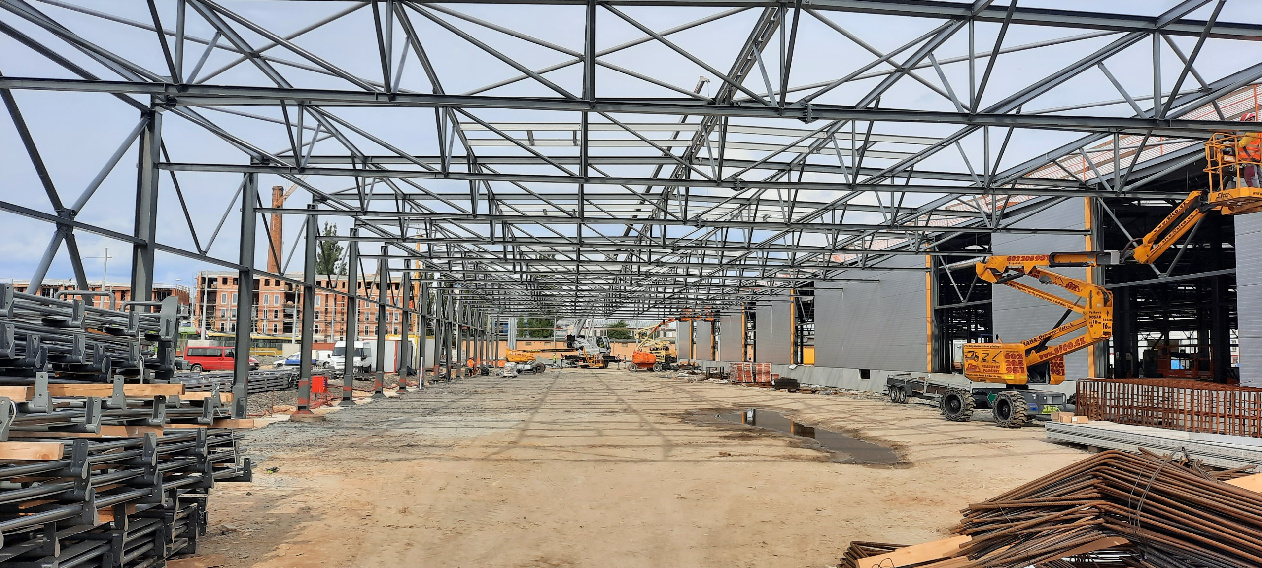 Reconstruction of the Slovany Plzeň Depot, Slovanská alej 35