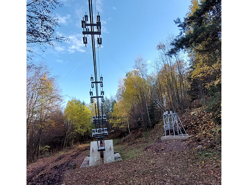 VRCH DUBNÍK VE SLÁNSKÝCH VRŠÍCH, SLOVENSKO