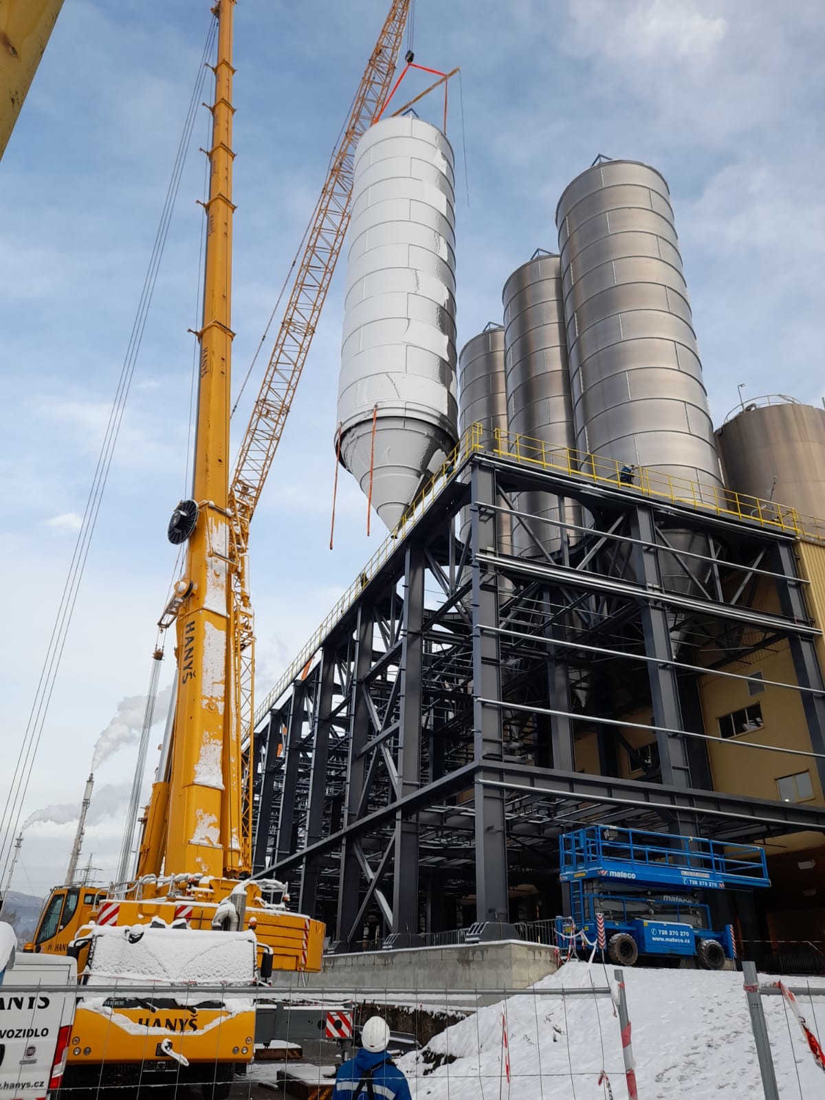 POLYPROPYLENE STORAGE SILOS EXTENSION