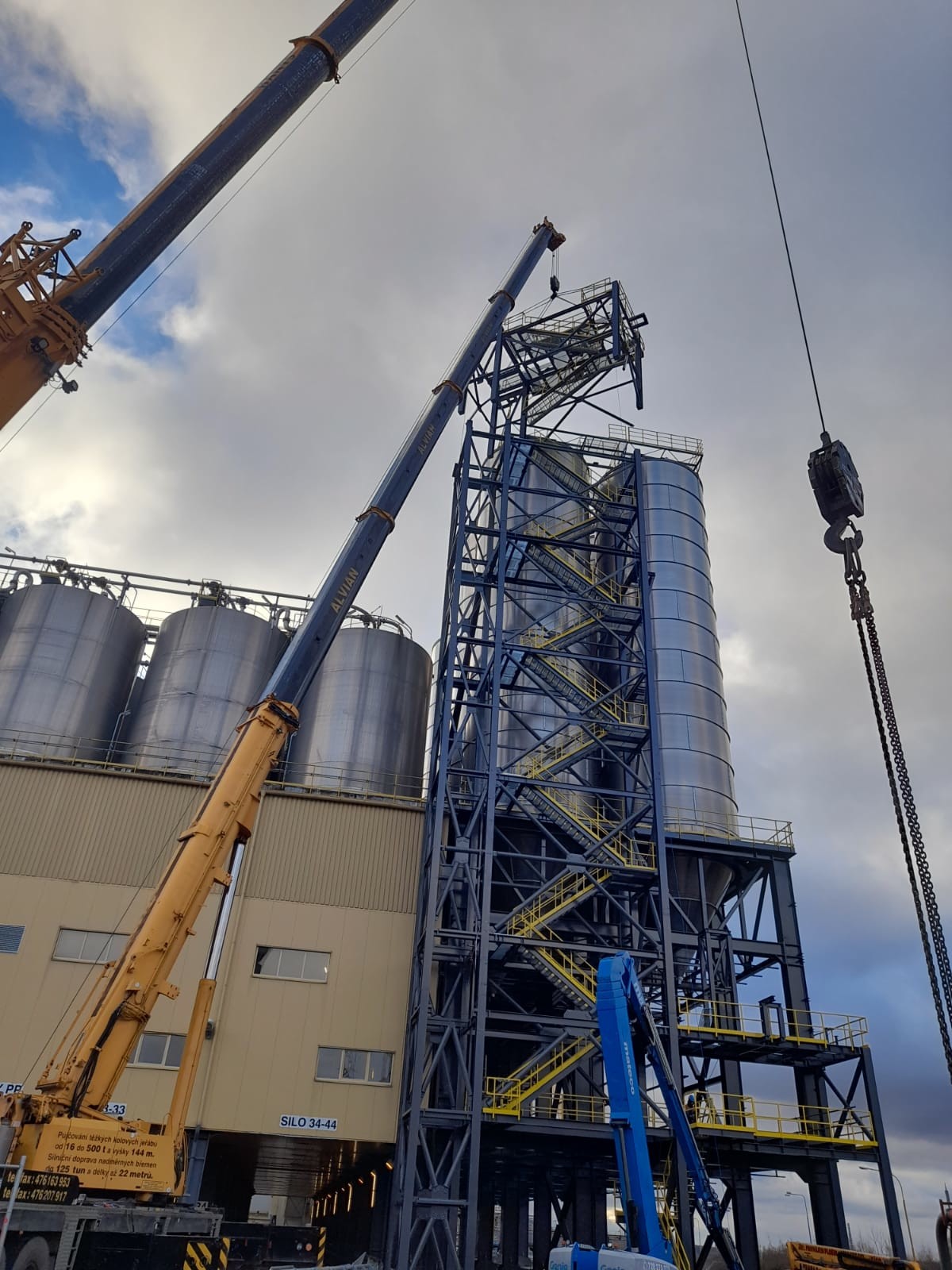 POLYPROPYLENE STORAGE SILOS EXTENSION