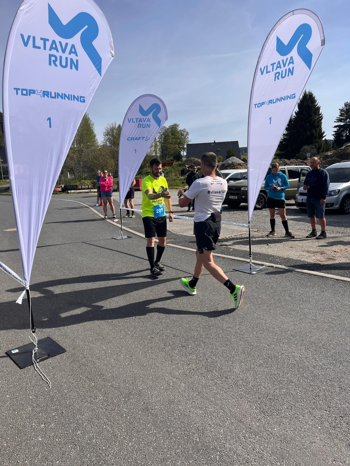 Ve štafetovém závodu VLTAVA RUN 2024 jsme měli EXCON tým