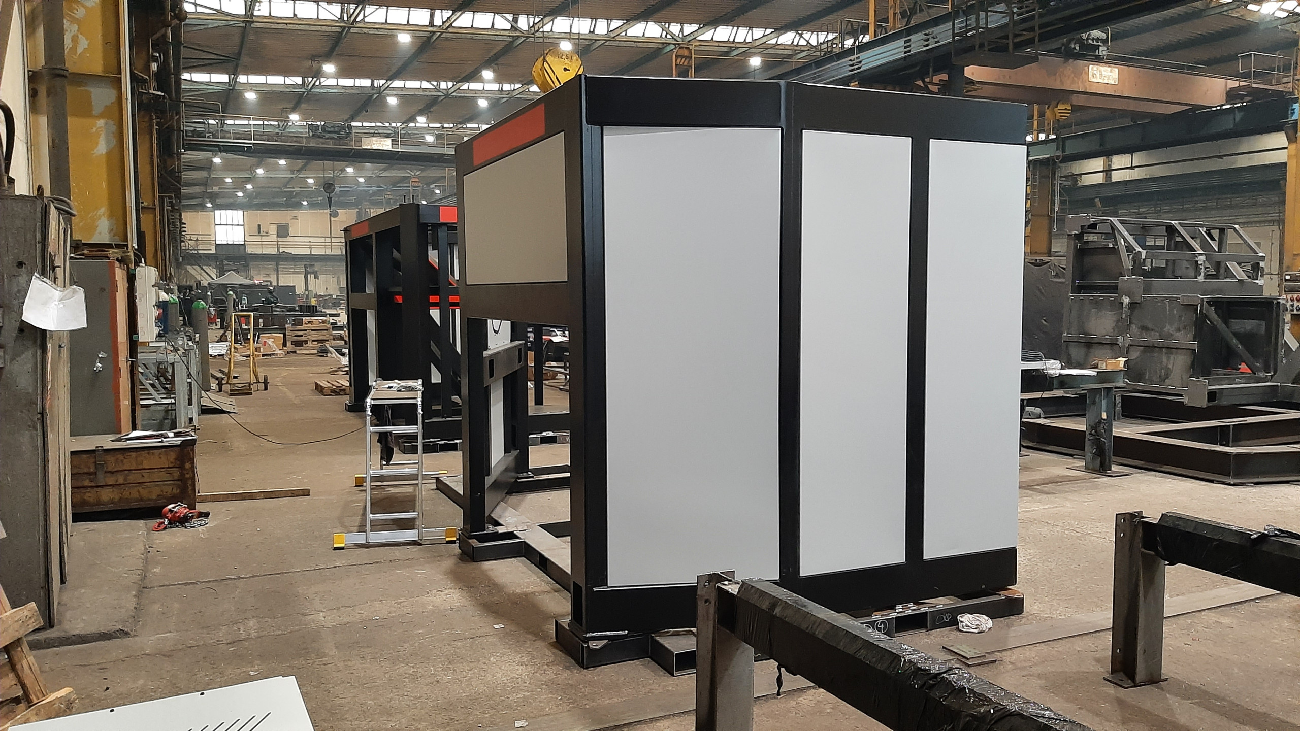 Pokračujeme ve výrobě čtyř boxů pro plasmového robota