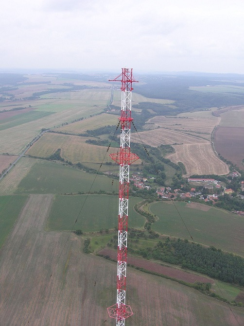 Jsme autorem projektu pro odstranění stavby - stožárů vysílače v Liblicích u Českého Brodu
