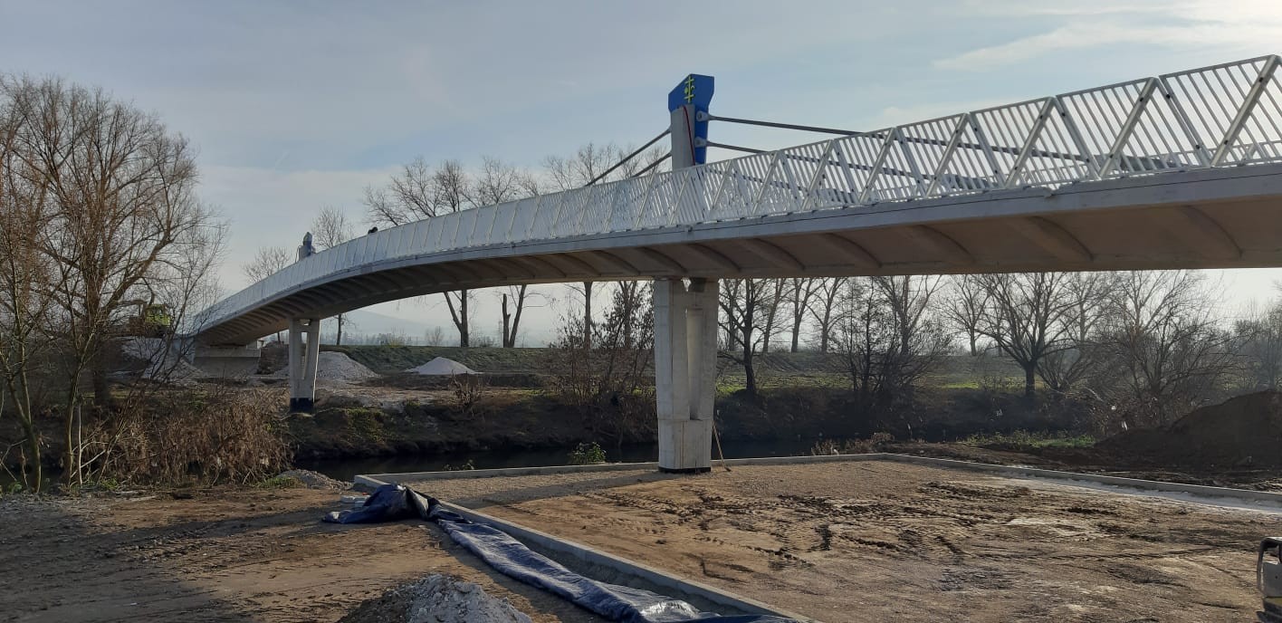 CYKLOLÁVKA PŘES ŘEKU NITRU V TOPOLČANECH