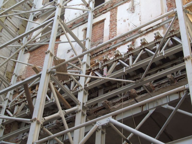 Reconstruction of the building, Wenceslas Square No.9 - Temporary supporting steel structure