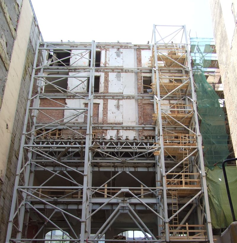 Reconstruction of the building, Wenceslas Square No.9 - Temporary supporting steel structure