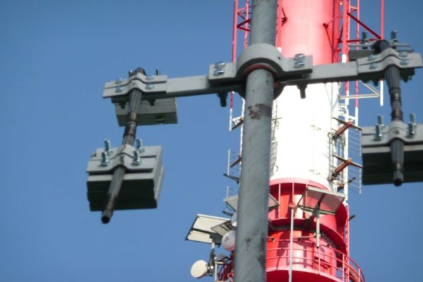 Change anchorage ropes of antenna mast of Kleť