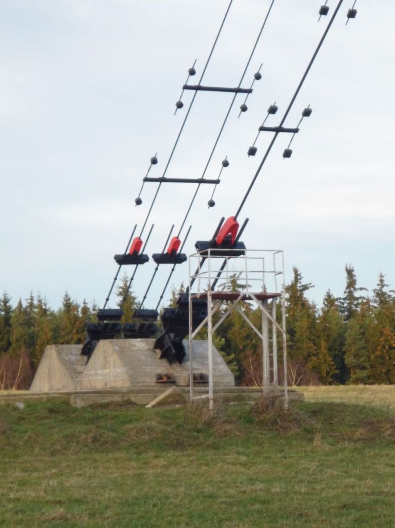 Replacement of steel guy ropes of the mast Krašov