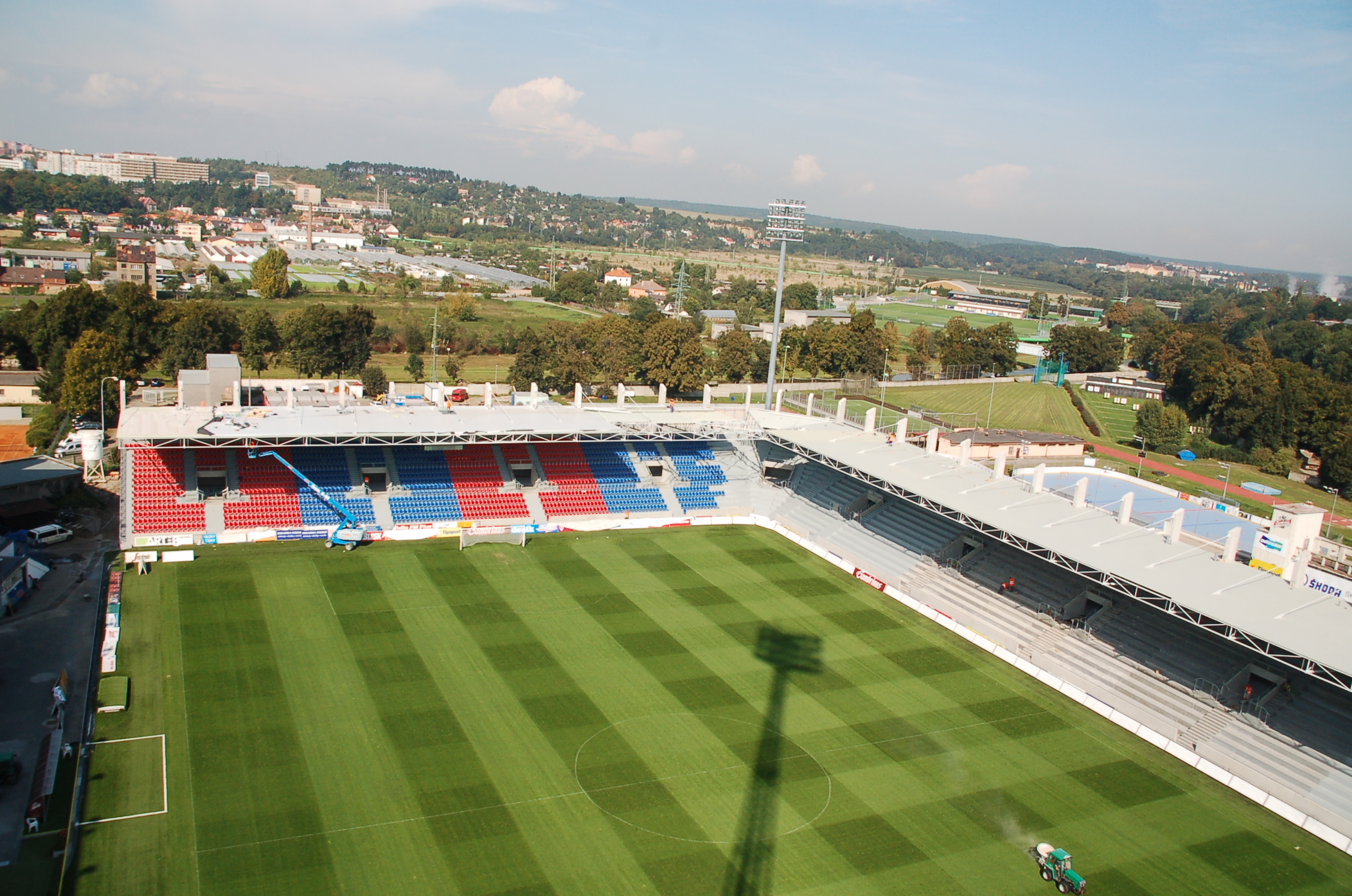 Fotbalový stadion Plzeň – střešní konstrukce