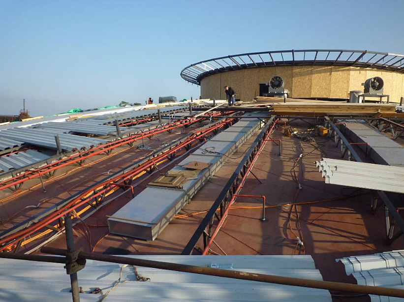 Reconversion of the steel structure of the „Gas holder“ in Vítkovice in multi-purpose hall