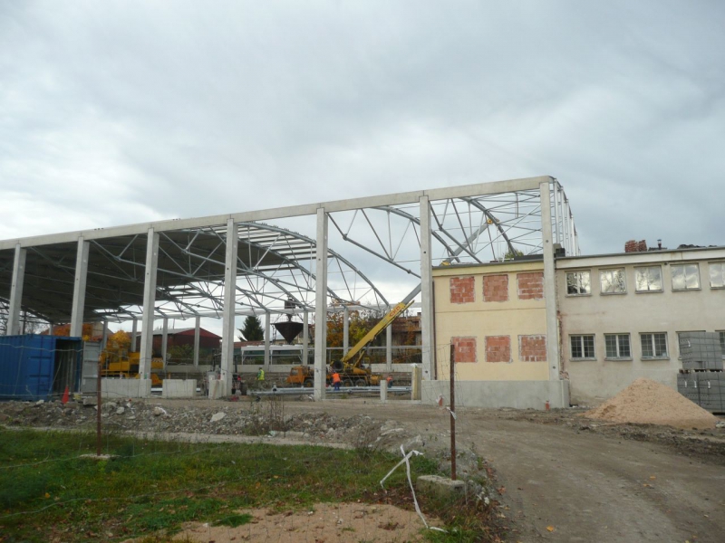 Roofing of the ice-hockey stadium in Poděbrady